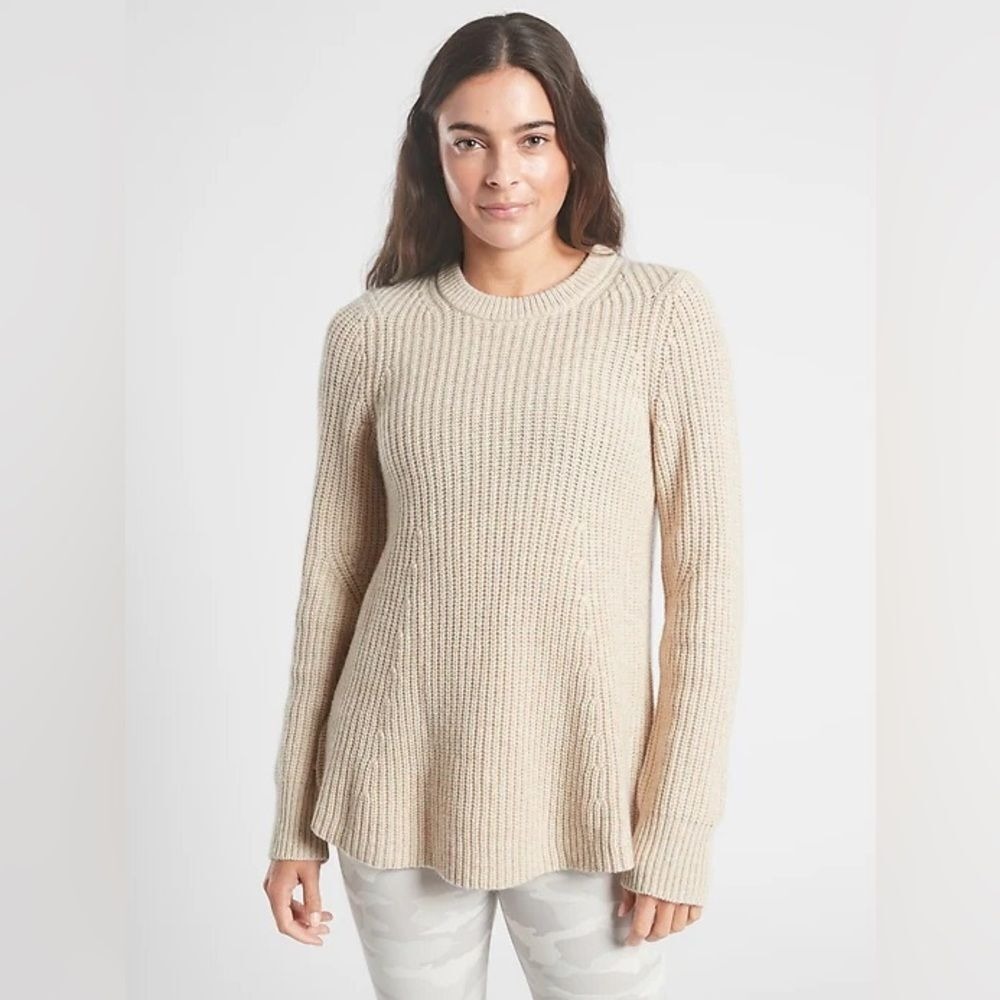 Athleta Women's Sierra Crew Neck‎ Sweater in Oatmeal Wool Blend- Size Small